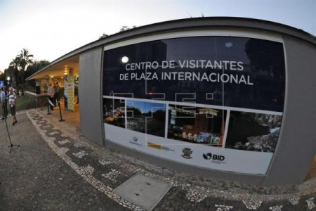 Apoio ao Turista - Centro de Visitantes da Praça Internacional